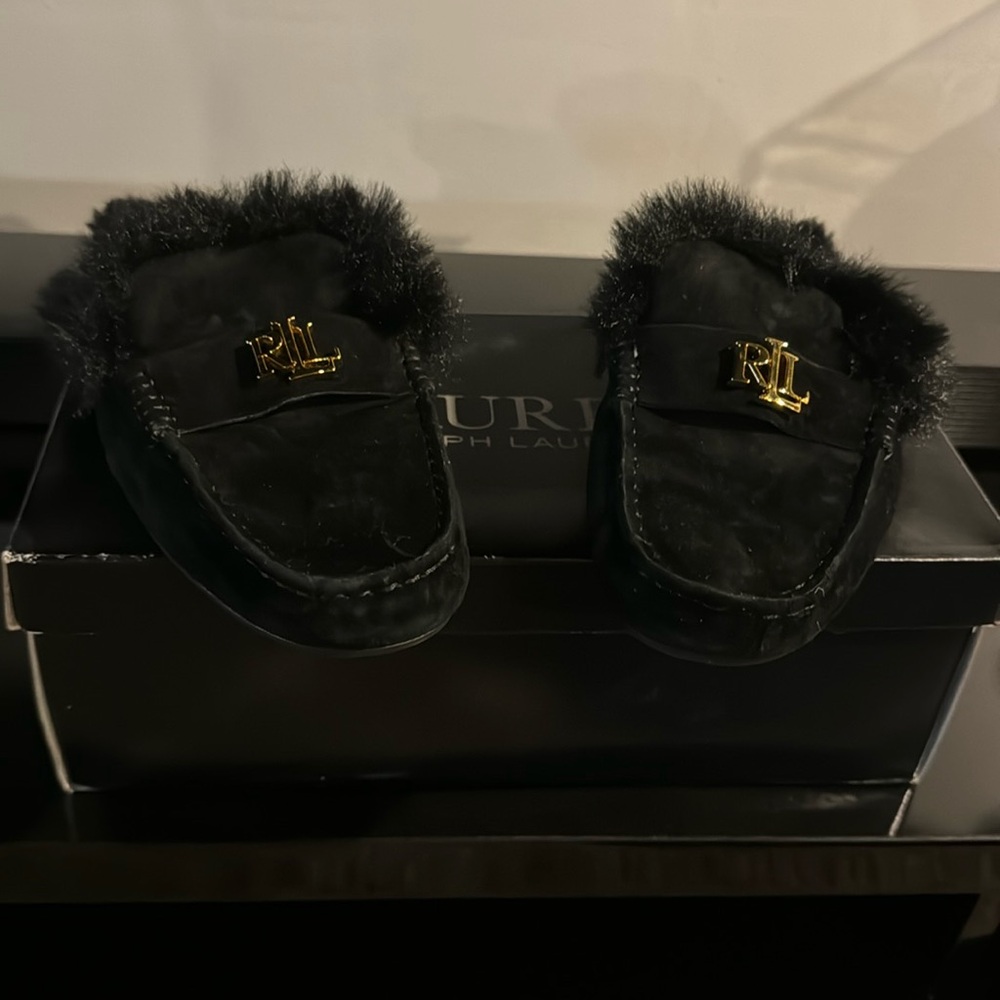 Gorgeous slippers!